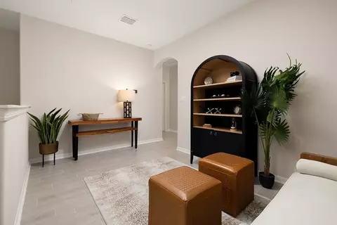 Entry Way - 1401 Sambar Lp, Laredo, TX 78045 photo 1 of 1