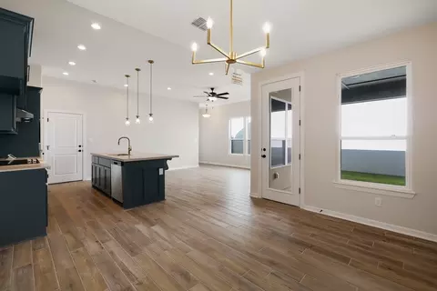 Other - 1401 Sambar Lp, Laredo, TX 78045 photo 3 of 4