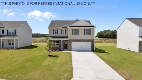 1116 Aviator Ln, Ayden, NC 28513