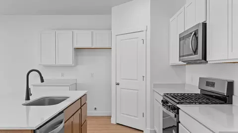 Kitchen - 718 N 1600 E, Salem, UT 84653 photo 2 of 7