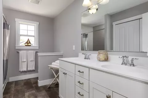 Bath - Woodridge Drive, Saint Johns, MI 48879 photo 3 of 3