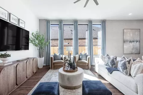 Living - 325 Vale Run, Kyle, TX 78640 photo 1 of 6