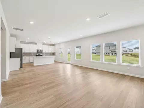 Living - 1179 High Falls Ln, Grayson, GA 30017 photo 3 of 4