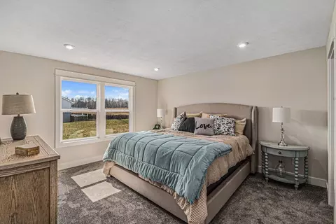Bedroom - 11350 Traverse Dr, Grand Ledge, MI 48837 photo 1 of 3