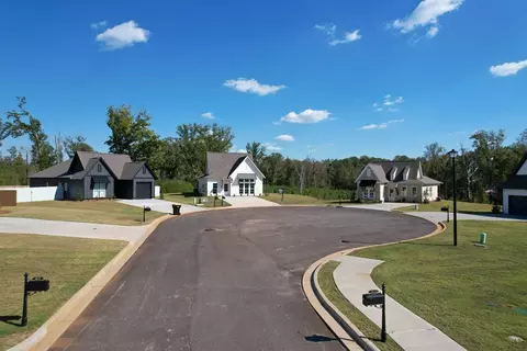 View/Area - 1004 Crossing Ct E, Valley, AL 36854 photo 1 of 2