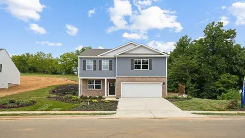 564 Summercrest Ave, Waynesboro, VA 22980