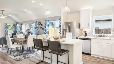 Entry Way - 201 Verdin Ave, Kyle, TX 78640 photo 3 of 4