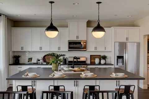 Kitchen - 1053 Talus Way S, Madera, CA 93636 photo 1 of 9