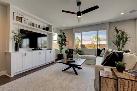 Living - 1053 Talus Way S, Madera, CA 93636 photo 1 of 6