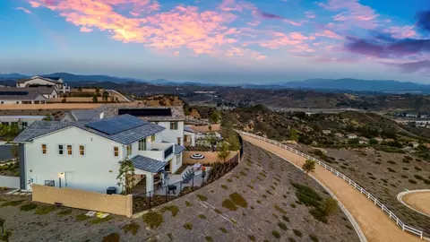 29902 Vintage Ct, Castaic, CA 91384 photo 38