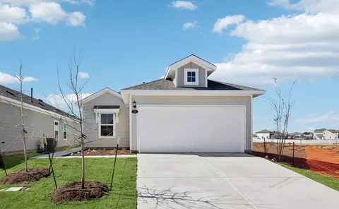 134 Summer Dr, Elgin, TX 78621