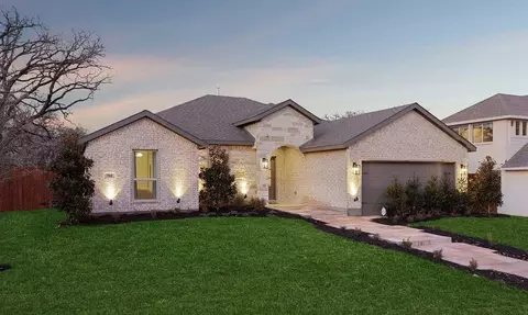 Exterior - 701 Stone Eagle Dr, Azle, TX 76020 photo 8 of 9