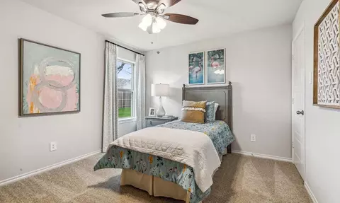 Bedroom - 701 Stone Eagle Dr, Azle, TX 76020 photo 8 of 8