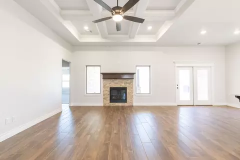 Living - 2800 Heather Hvn, Moore, OK 73160 photo 5 of 10