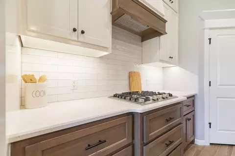 Kitchen - 2800 Heather Hvn, Moore, OK 73160 photo 5 of 20