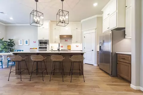 Kitchen - 2800 Heather Hvn, Moore, OK 73160 photo 6 of 20