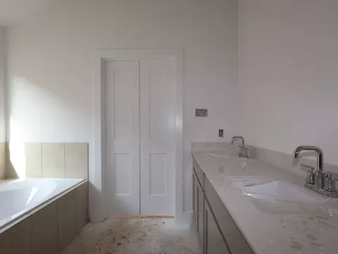 21306 Jacaranda Blossom Way, Tomball, TX 77377