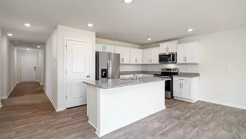Entry Way - 309 Oak Ridge Rd, Clinton, SC 29325 photo 2 of 7