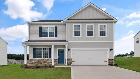 706 Lazy Elm Ln, Aberdeen, NC 28315