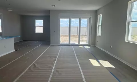 Living - 10155 Hidden Hammock Loop, Parrish, FL 34219 photo 2 of 4