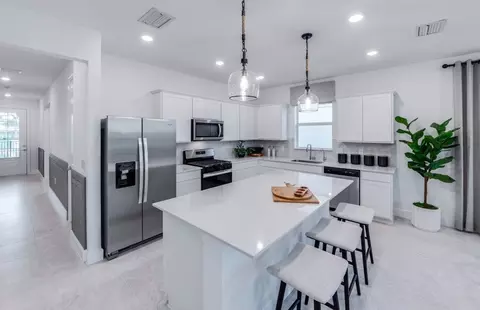 Kitchen - 44589 Emerald St, Punta Gorda, FL 33982 photo 2 of 3