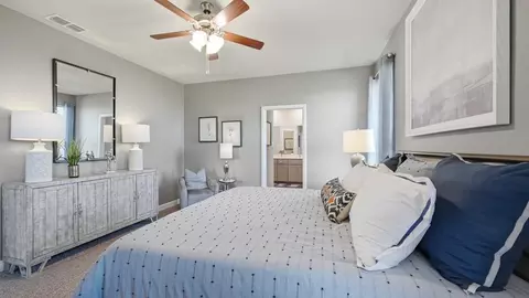 Bedroom - 16828 Stack St, Justin, TX 76247 photo 4 of 10