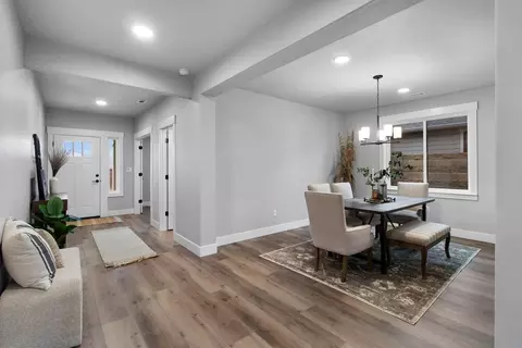 Entry Way - 2061 Sumac Ave, Middleton, ID 83644 photo 2 of 5