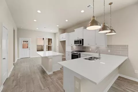 Kitchen - 12802 Meadow Wind Way, Conroe, TX 77302 photo 1 of 3