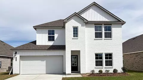 130 Lake Ridge Dr, Broussard, LA 70518