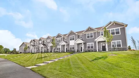 2252 Bodega Rd, Oswego, IL 60543