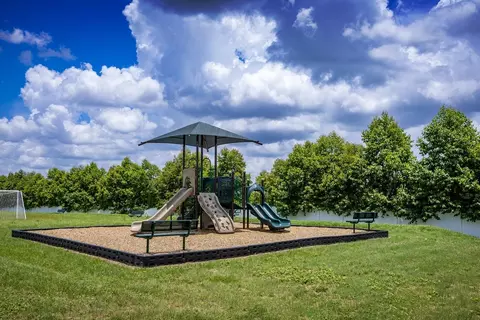 View/Area - 311 Biltmore Blvd, Dundee, FL 33838 photo 1 of 3