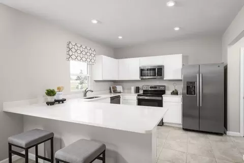 Kitchen - 311 Biltmore Blvd, Dundee, FL 33838 photo 1 of 4