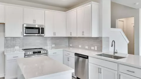 Kitchen - 421 Citation Dr, Jarrell, TX 76537 photo 1 of 3