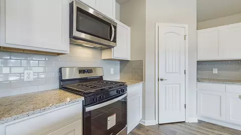 Kitchen - 116 Esson Dr, Maurice, LA 70555 photo 2 of 8