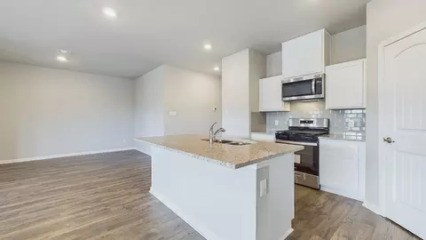 Kitchen - 116 Esson Dr, Maurice, LA 70555 photo 5 of 8