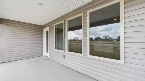 Exterior - 116 Esson Dr, Maurice, LA 70555 photo 2 of 4