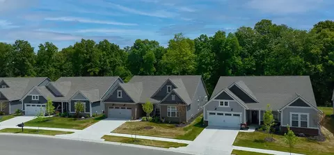 465 Regatta Ln, Plainfield, IN 46168