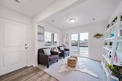 Entry Way - 45068 Sunflower Ln, Bennett, CO 80102 photo 3 of 4