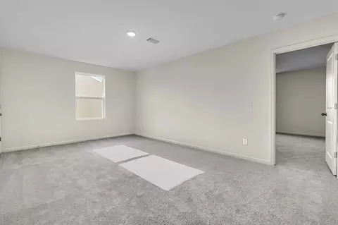 Bedroom - 125 Dionicio Loop, Seguin, TX 78155 photo 3 of 5