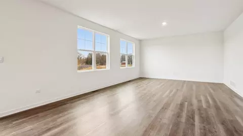 Living - 14832 S Parkview Dr, Plainfield, IL 60544 photo 2 of 6
