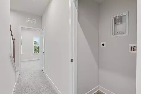 Entry Way - 3010 Eastern Ave NE, Washington, DC 20018 photo 5 of 5