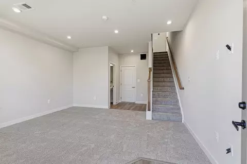 Living - 3010 Eastern Ave NE, Washington, DC 20018 photo 3 of 7