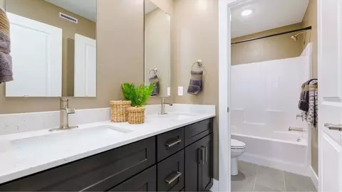 Bath - 1763 N Truman Ave, Eagle, ID 83616 photo 3 of 4