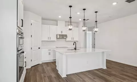 Kitchen - 6674 Tentpeg Way, Saint Cloud, FL 34771 photo 2 of 9