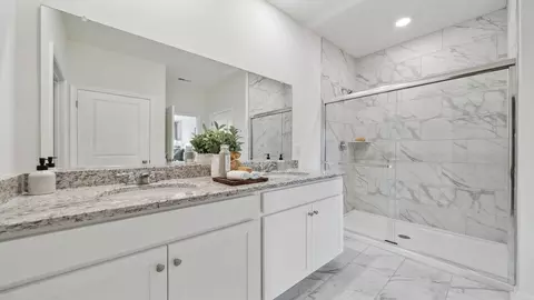 Bath - 8685 Thomas Jefferson Way, Gloucester, VA 23061 photo 2 of 6