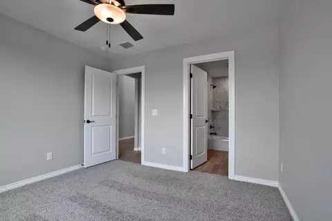 Bedroom - 8701 Stark St, Arcadia, OK 73007 photo 11 of 18