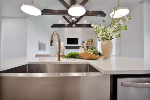 Kitchen - 8701 Stark St, Arcadia, OK 73007 photo 10 of 23