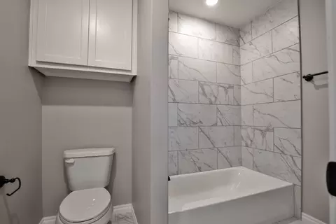Bath - 8701 Stark St, Arcadia, OK 73007 photo 15 of 20