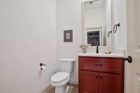 Bath - 8701 Stark St, Arcadia, OK 73007 photo 7 of 20