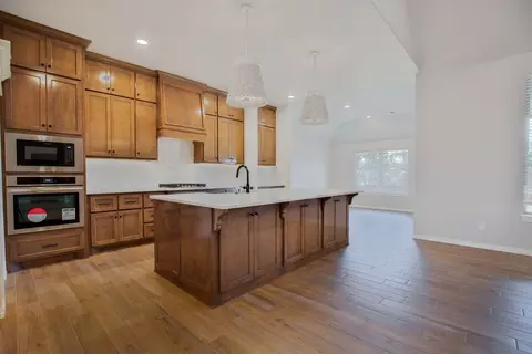 Kitchen - 8701 Stark St, Arcadia, OK 73007 photo 13 of 23
